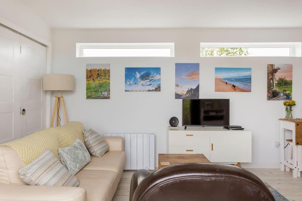 Cosy And Modern 1 Bedroom Garden House - Very Dog Friendly! Tarves Exteriör bild