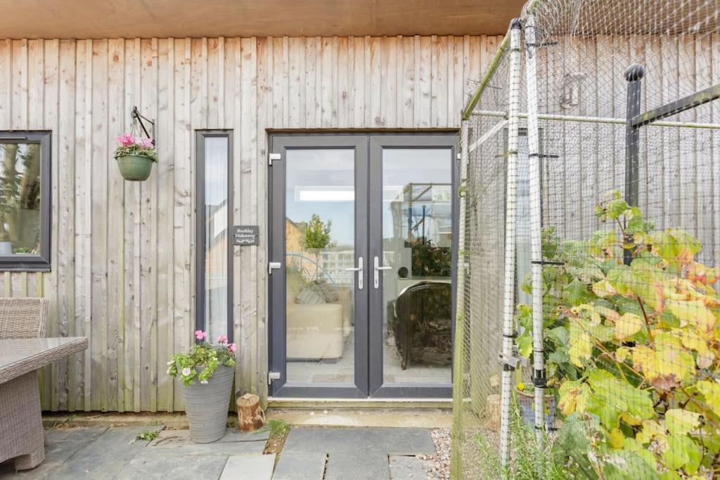 Cosy And Modern 1 Bedroom Garden House - Very Dog Friendly! Tarves Exteriör bild